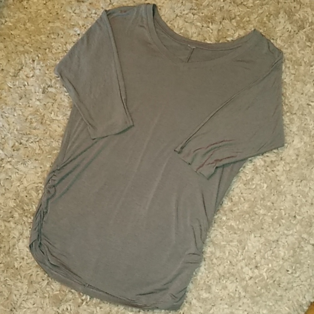 3 Shirt Bundle - Picture 3 of 5